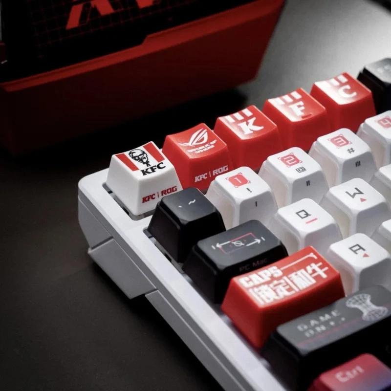1 Sett Anime Tegneserie Perifer Leketøyssett Kfc Tastehette Mekanisk Tastatur Modell Samling Ornamenter Fans Gaver