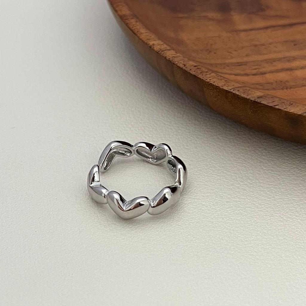 Korean Elegant Multi-Heart Interlinked Ring - Sweet Romantic Gift