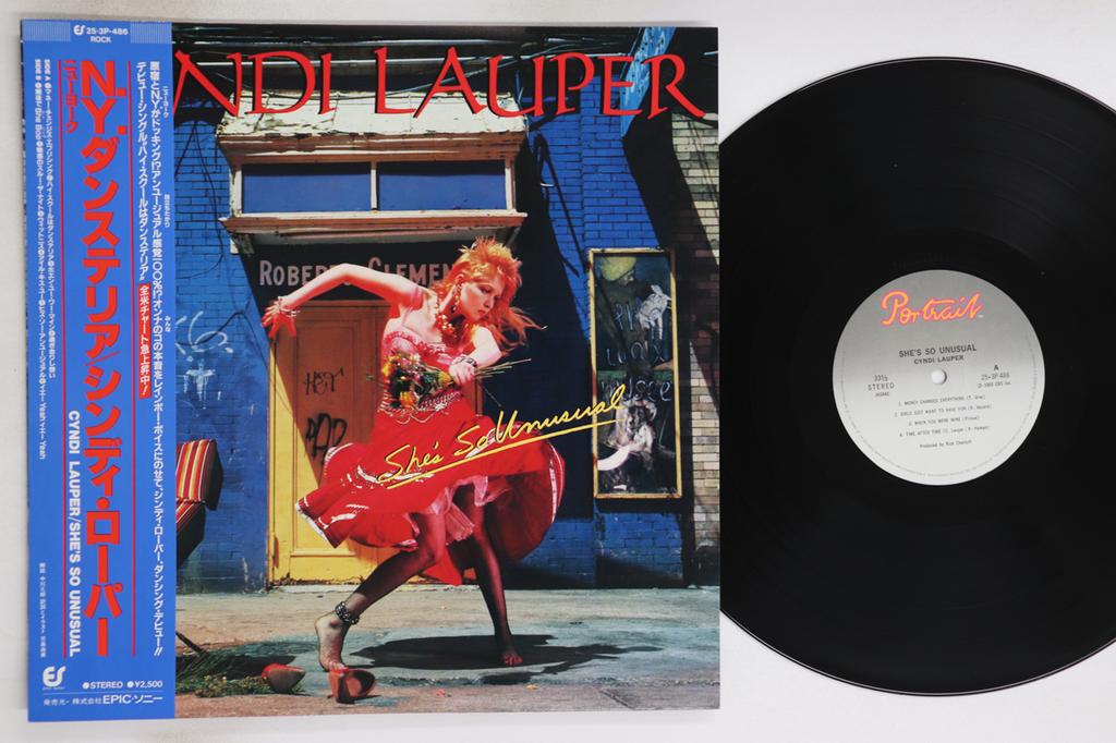 LP Record CYNDI LAUPER - She's So Unusual 253P486 PORTRAIT 1983 Japan Obi Rock Used