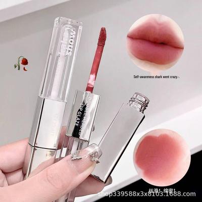 Dual-Effect Korean-Style Matte and Gloss Lip Glaze - High Pigment, Velvet Feel, Moisturizing Lip Color.