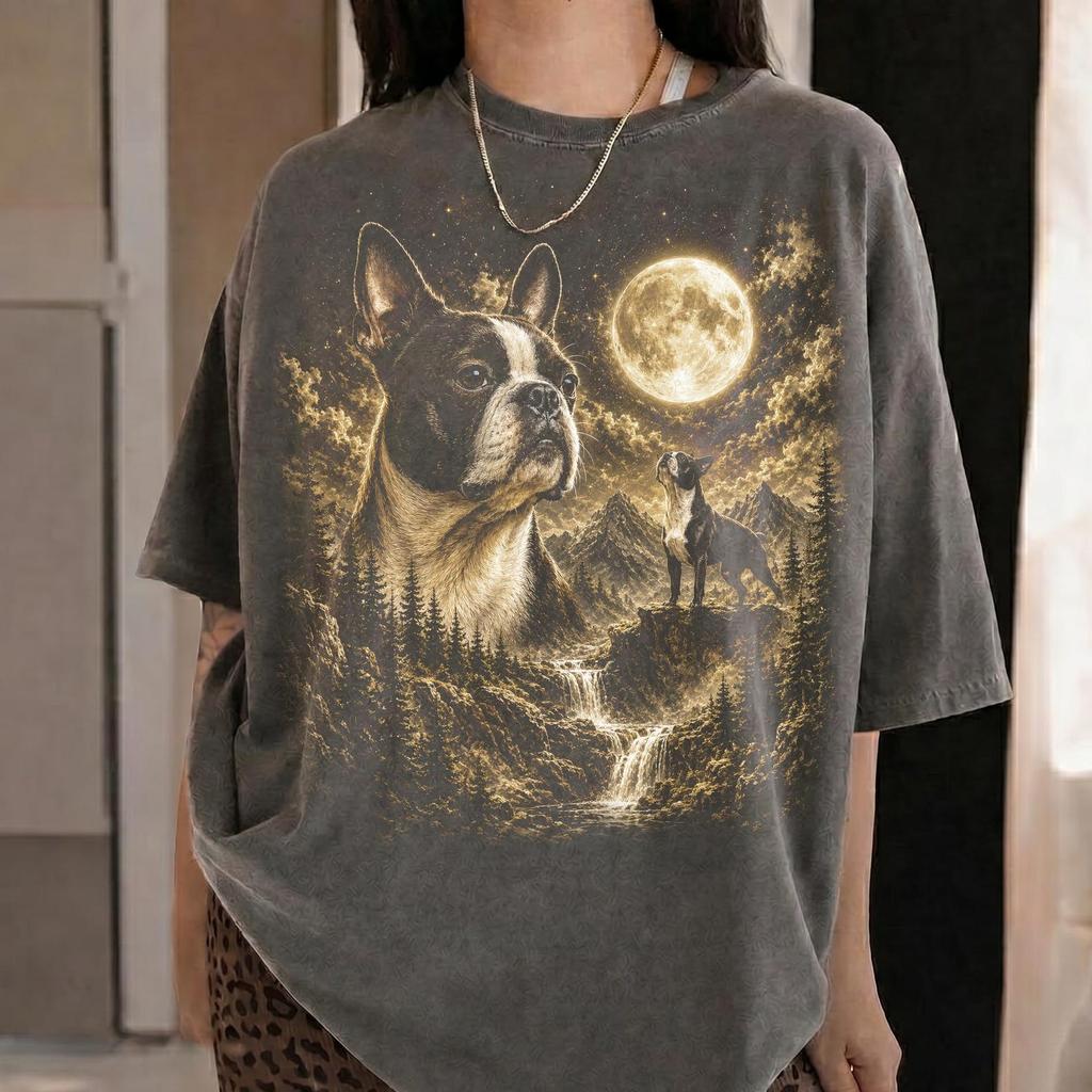 Boston Terrier Heulender Mond T-Shirt, Retro 90er Grafik-T-Shirt, Comfort Colors Hundeshirt