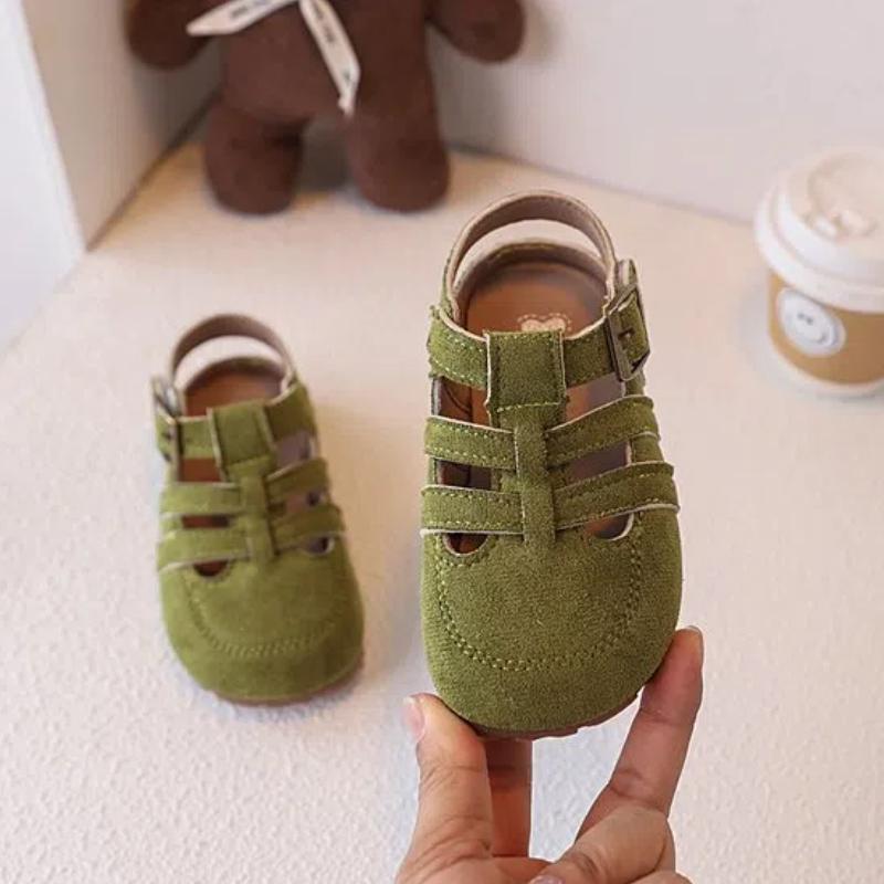 Summer Childern Sandals Suede Candy Color Minimalist Unisex Boys Girls Sliders Versatile Leisure Stylish Hollow-out Kids Shoes