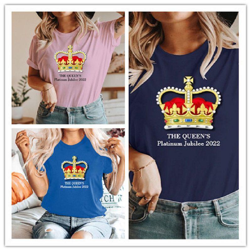 Stylish Queen's Platinum Jubilee Celebration T-shirt With Union Jack And Crown Print