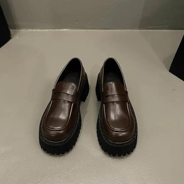 

Женские лоферы на толстом высоком каблуке, туфли на платформе из искусственной кожи, британские женские туфли-лодочки, увеличивающие рост, коричневые, слипоны, панк-лолита обувь 39 коричневый