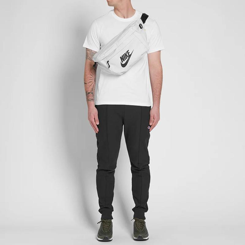 Nike 10L Nylon Adjustable Strap Fanny Pack Light Bone & Black Casual BA5751-072