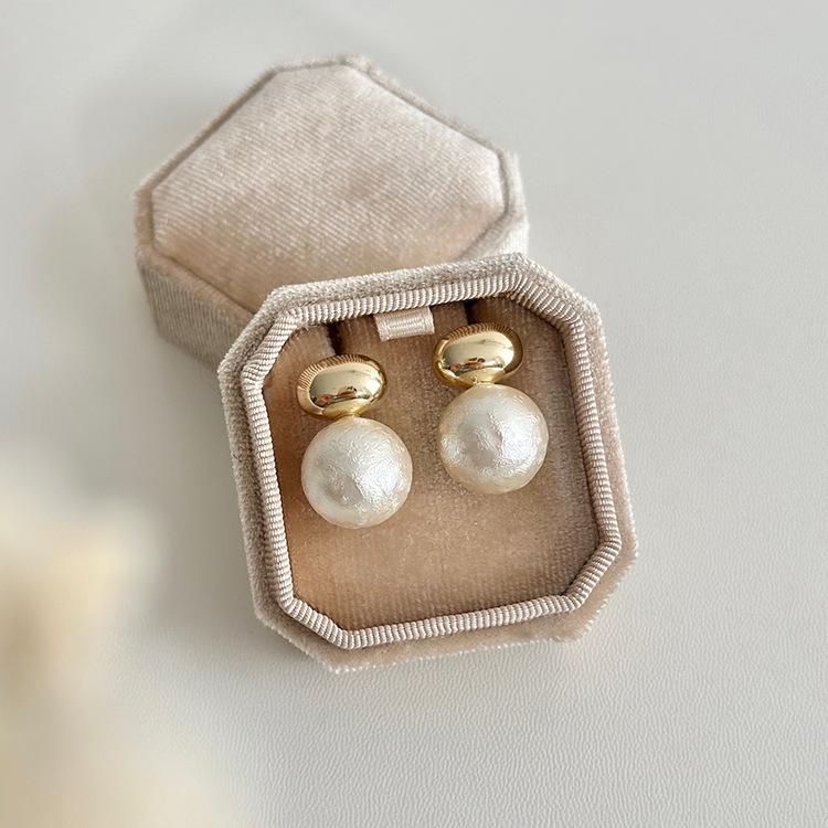 Retro Elegant Cotton Pearl Stud Earrings in Sterling Silver