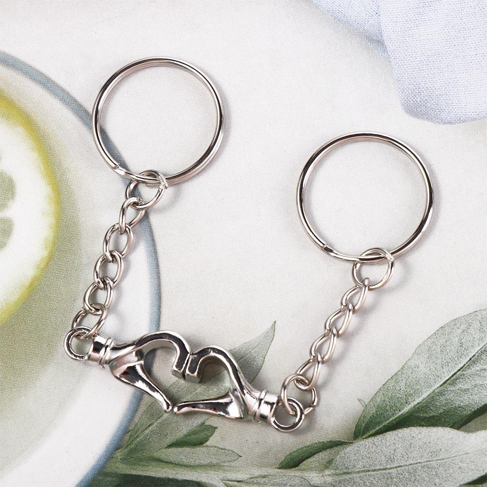 

Symbol of Love Couple Keychain Zinc Zinc Alloy Palm Magnet Keychain Heart Shaped Keychain Couple heart shaped