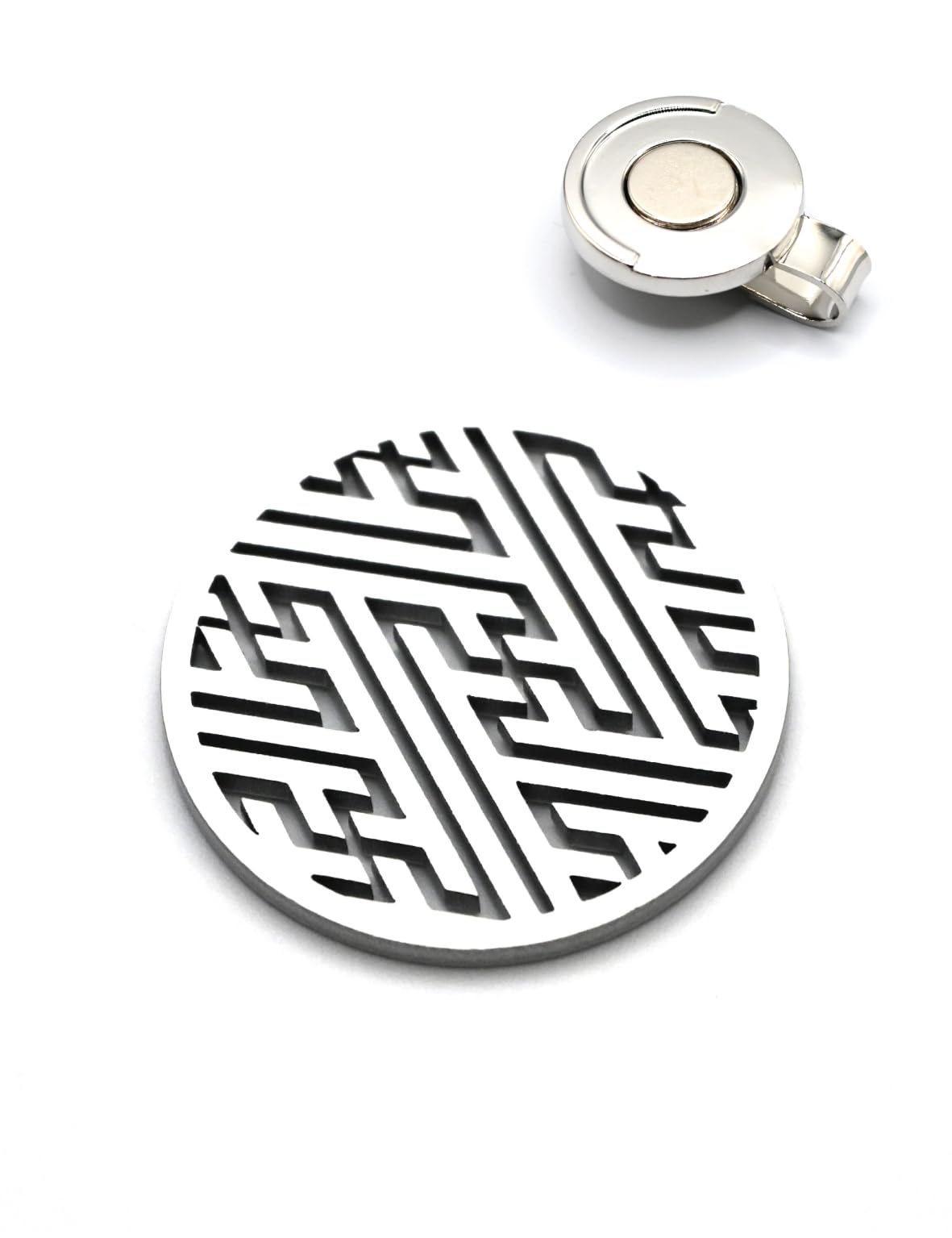 

Turf Project Lucky Golf Magnetic Stainless Turf Project [#GOOD LUCK] Marker, Saaya-shaped Model, #Improves Concentration, #Includes Clip, #Perfect