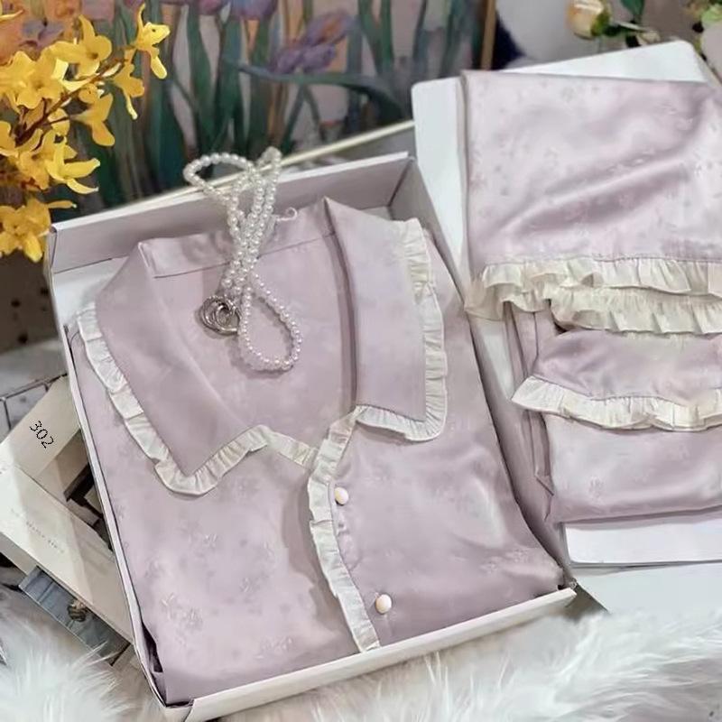 High-Quality Women's Summer Lace Pajamas Set - Long-Sleeved Two-Piece for Comfort At Home