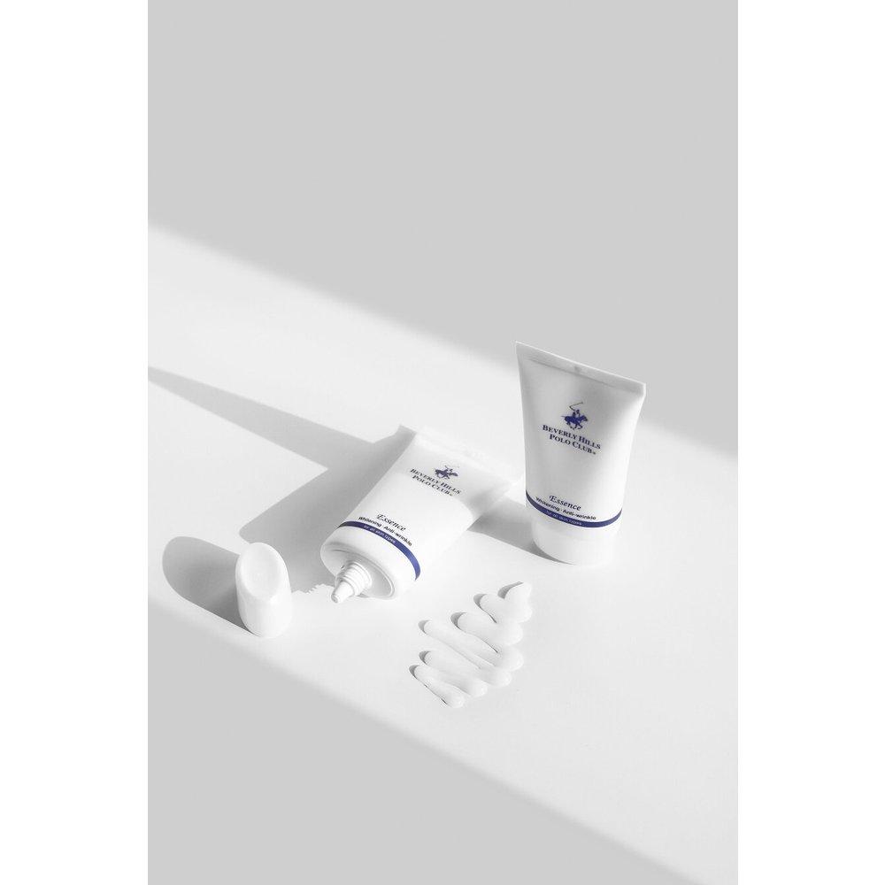 Beverly Hills Polo Club Blue Homme 1 Set of Skin + 1 Lotion + 1 Essence (SLE)