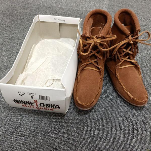 Rozpakowane MINNETONKA Skórzane Zamszowe Kozaki z Frędzlami 5/22.0 Brązowe Buty(UŻYWANY)