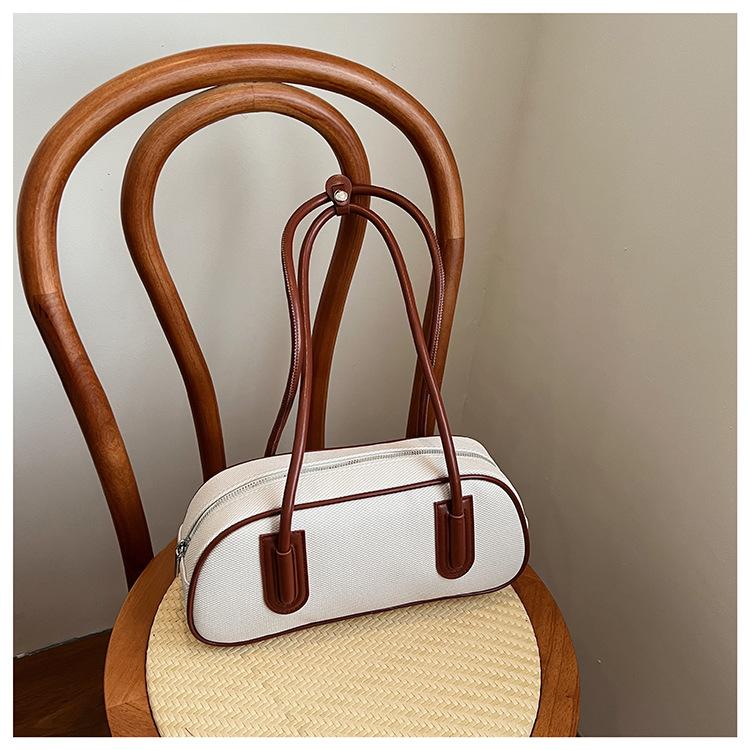 

Large-capacity bag women s summer versatile new fashion niche single shoulder underarm bag pillow bag коричневий