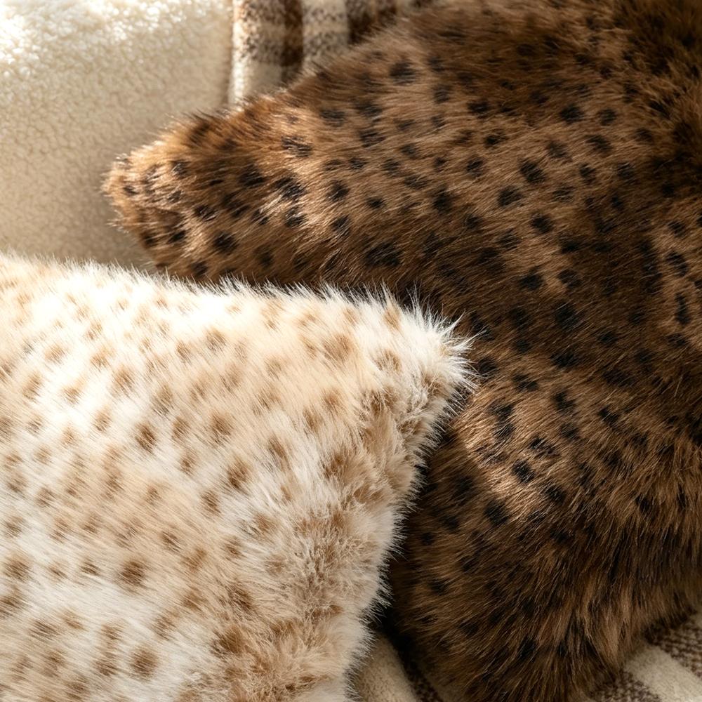 ACHETER MAINTENANT 1 PIÈCE Housse de Coussin Animal Longue en Peluche à Pois Housse de Coussin Décorative Confortable pour Canapé Salon