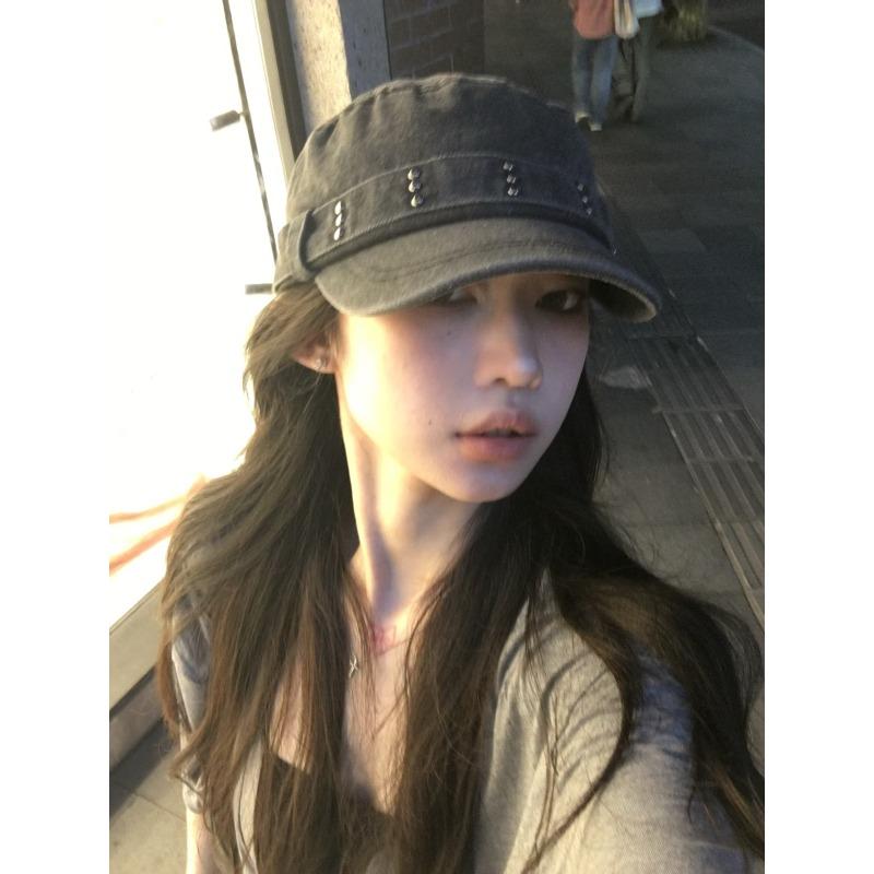 New Autumn and Winter Retro Denim Flat Top Peaked Cap  Washed and Distressed  All Match Face Showing Niche Rivets  Large Head Circumference Hat