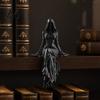 Statua Gotica Femminile Stampata in 3D Figurine della Dea Mietitore Figura Eterea con Cappuccio Scultura Figura Decorativa Oscura Collezionabile Fantasy per