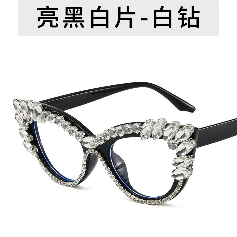 Elegant Diamond Cat Eye Sunglasses Women Fashion Trendy Crystal Big Frame Vintage Sun Glasses Female