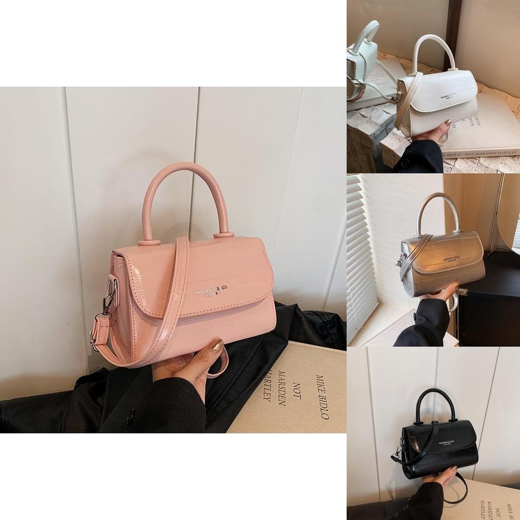 Trendy And Chic Women's Small Shoulder Bag Perfect For Casual Summer Outings In Multiple Colors