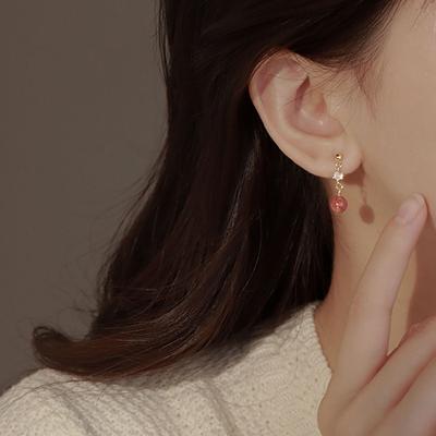 Diamond Pink Strawberry Crystal Earrings Light Luxury Cold Wind Fashion French Sweet Temperament Stud Earrings Recruit Peach Blossom
