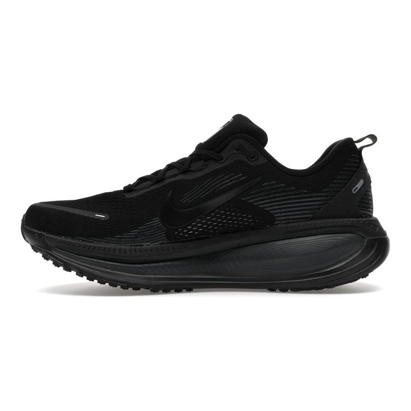 Nike נעלי ספורט לגברים Vomero 18 שחור משולש אפור עשן כהה אפור עשן בהיר HM6803-005