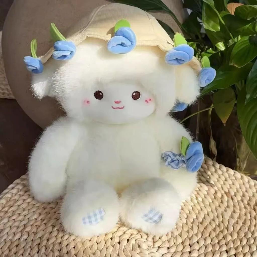 Plush Sheep Toy With Rose Bouquet For Valentines Day And Gift Giving