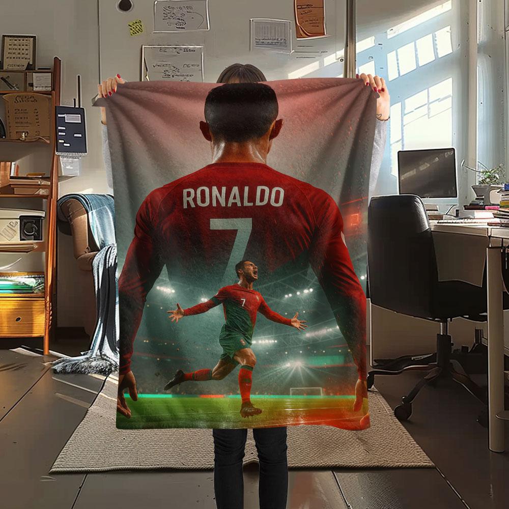 1PC CR7 Cristiano Ronaldo Patterned Flannel Blanket Suitable For All Seasons for Home Decor Warmth and Comfort Gifts Holiday Present