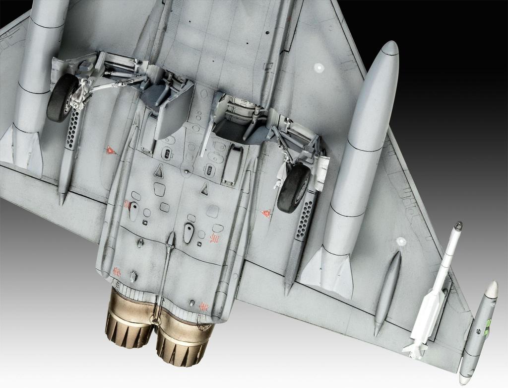 German Revell German Eurofighter Pacific Exclusive Edition Gift Set 05649 1/72