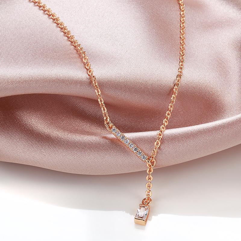Náhrdelník s přívěskem Kinel Rose Gold pro ženy Jedinečný denní náhrdelník se zirkonem