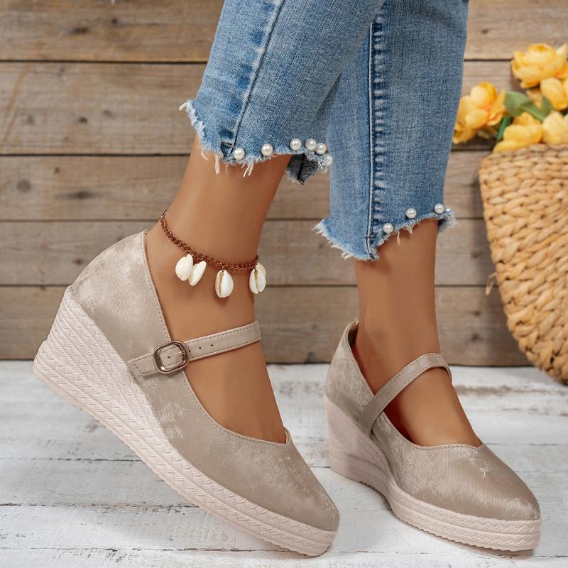 Autumn fisherman shoes wedge heel single shoes women's shallow mouth pointed small high heels thick sole waterproof table straw weaving