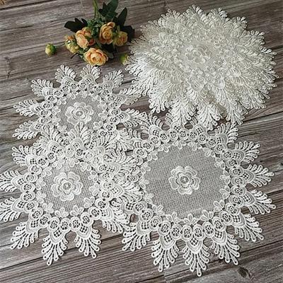 Embroidered Water-soluble White Circular Table Mat Oil Resistant and Waterproof Lace Coaster Desktop Decoration