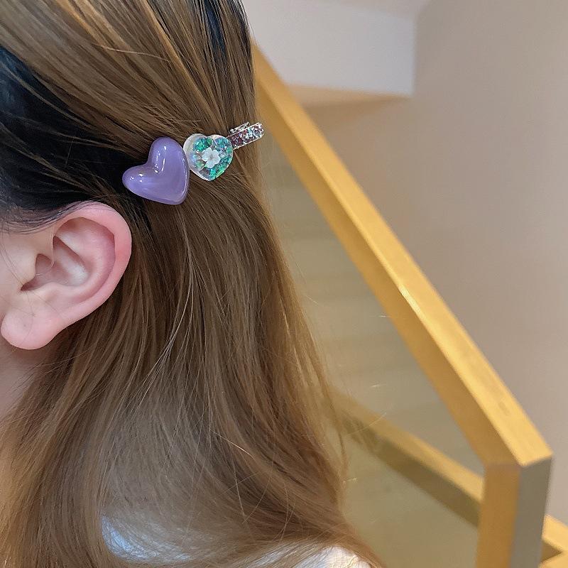 Cute Hair Clips for Fringe, Sweet Heart-Shaped Duckbill Clips for Girls' Side Parting