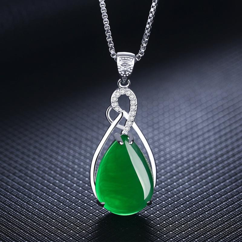 

925 Silver-Plated Green Agate Pendant Necklace for Women With Chain [45cm]