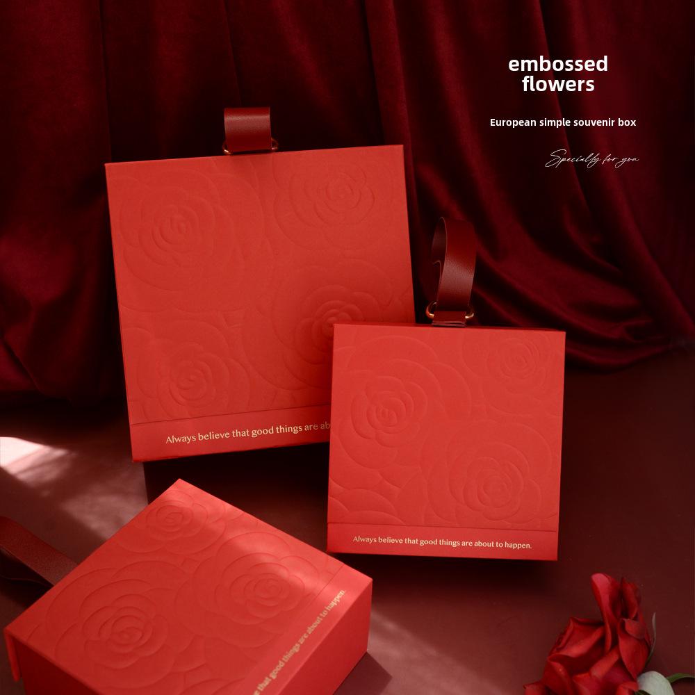 Elegant Souvenir Gift Box for Bridesmaids or Birthdays - High-Grade, Stylish Empty Packaging