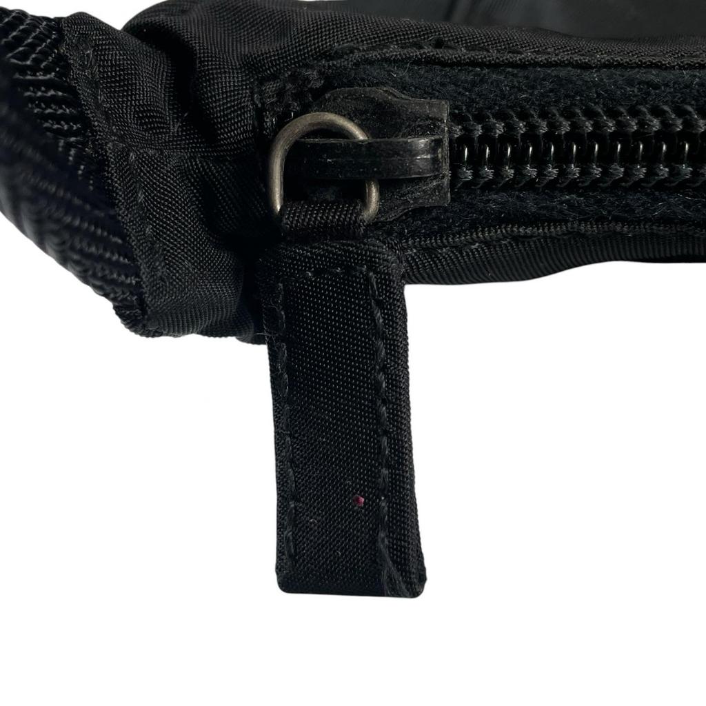 PRADA Triangular logo MV519 Handbag black Women used