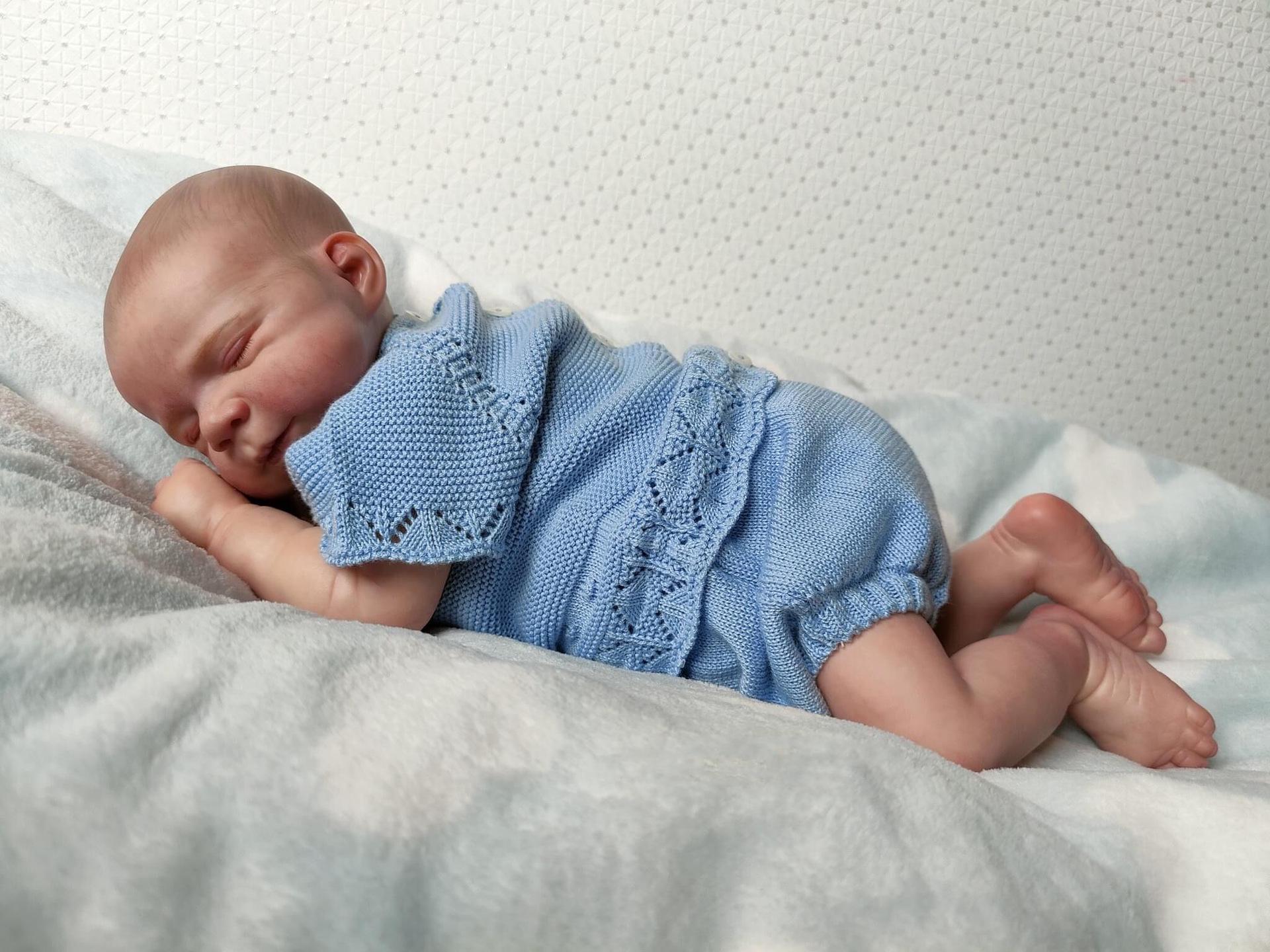 48cm Realistic Baby Doll 48 cm