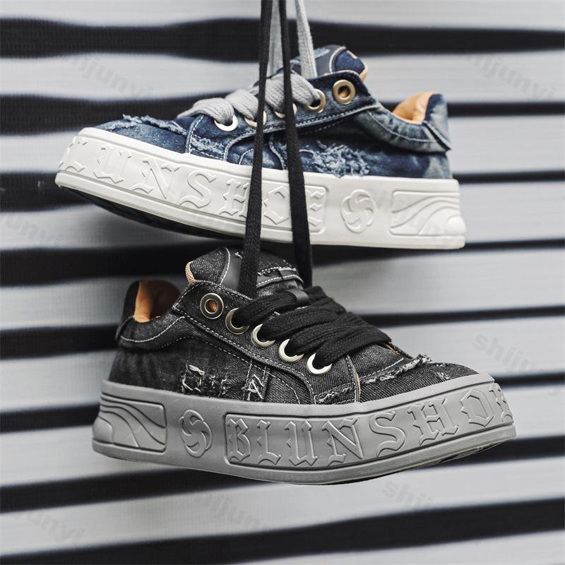Fashion 2025 Spring Men's Low Top Denim Casual Sports Shoes Fashion Versatile Height Increase Breathable Daily Chunky Sneakers for Men