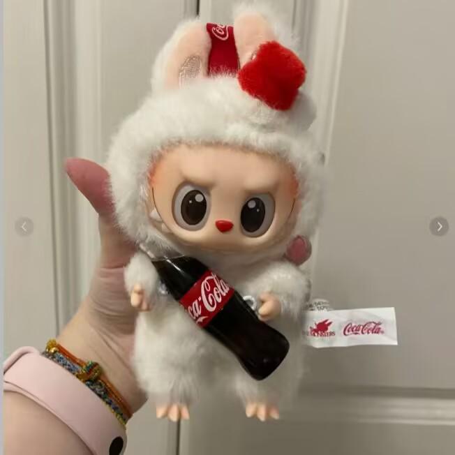 Labubu Coca-Cola Serie Plüschtier Schlüsselanhänger - Niedliche Kreative Accessoires für Taschen & Rucksäcke
