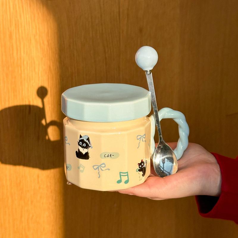 Mléčné fufu roztomilý kočičí hrnek vysoce hodnotný keramický hrnek s víčkem pro dárky k narozeninám pro dívky