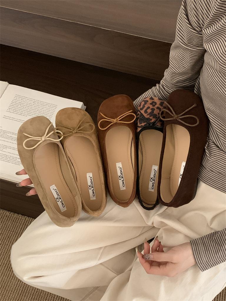 French ballet style bow flat-soled single shoes women's 2025 new Maillard not tired feet shallow mouth grandma shoes ladyshoes