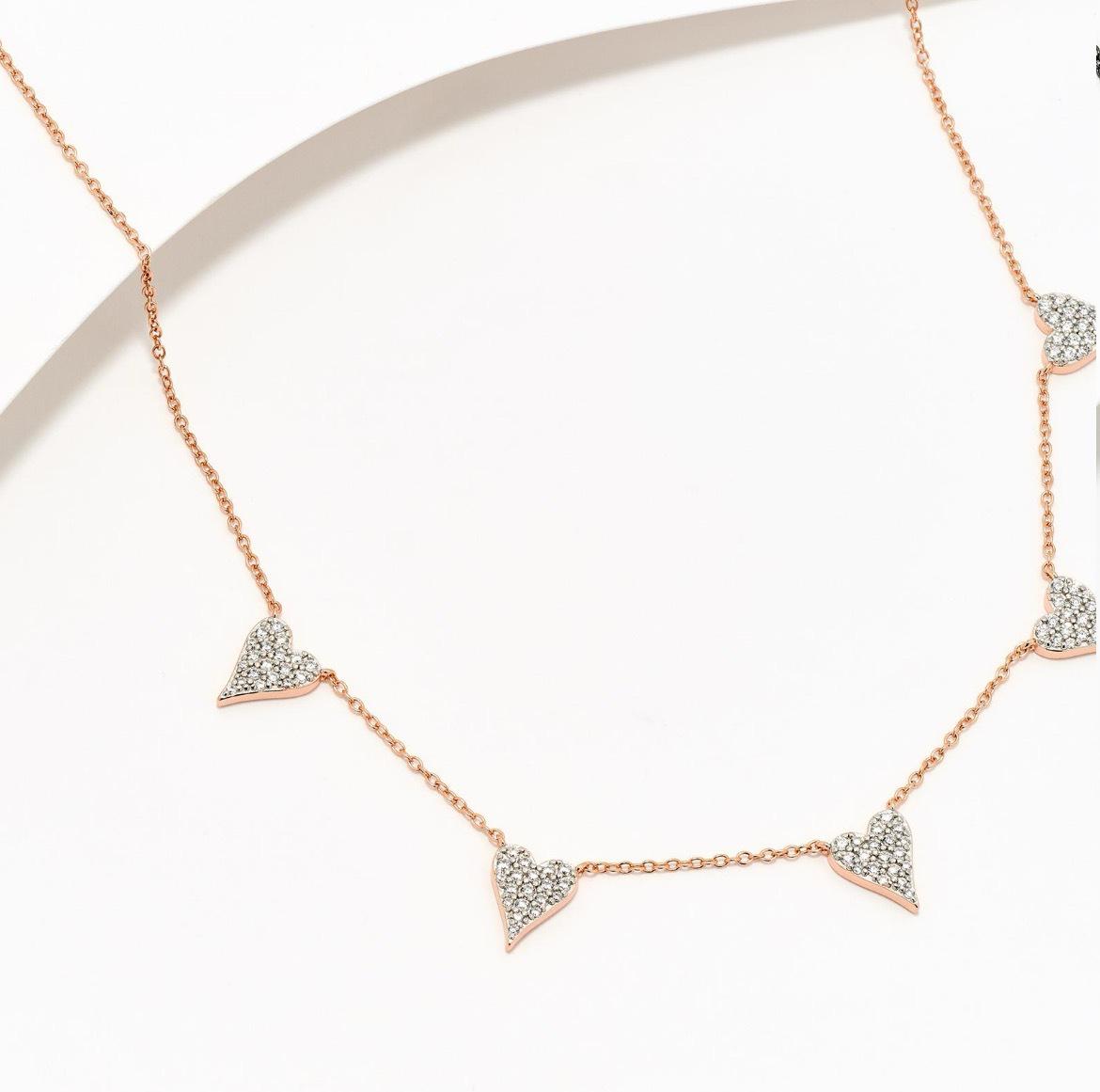 

Heart-Shaped Clavicle Chain with Copper Inlaid Zircon Pendant