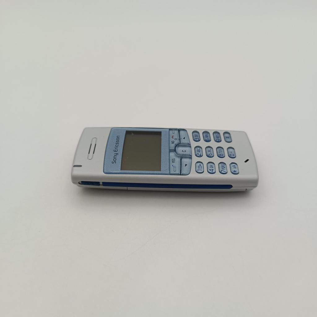 95% new Refurbished Original Sony Ericsson T106 Mobile Phone