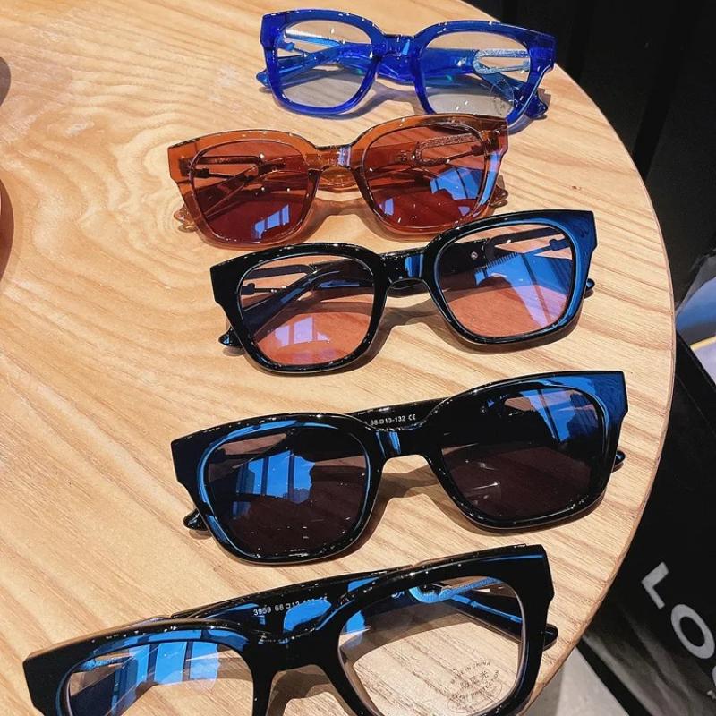 Unique Blue Square Rivet Sunglasses Women  Brand Rectangle Metal Sun Glasses Trendy Hollow Out Frame Men Shade Eyewear Uv400