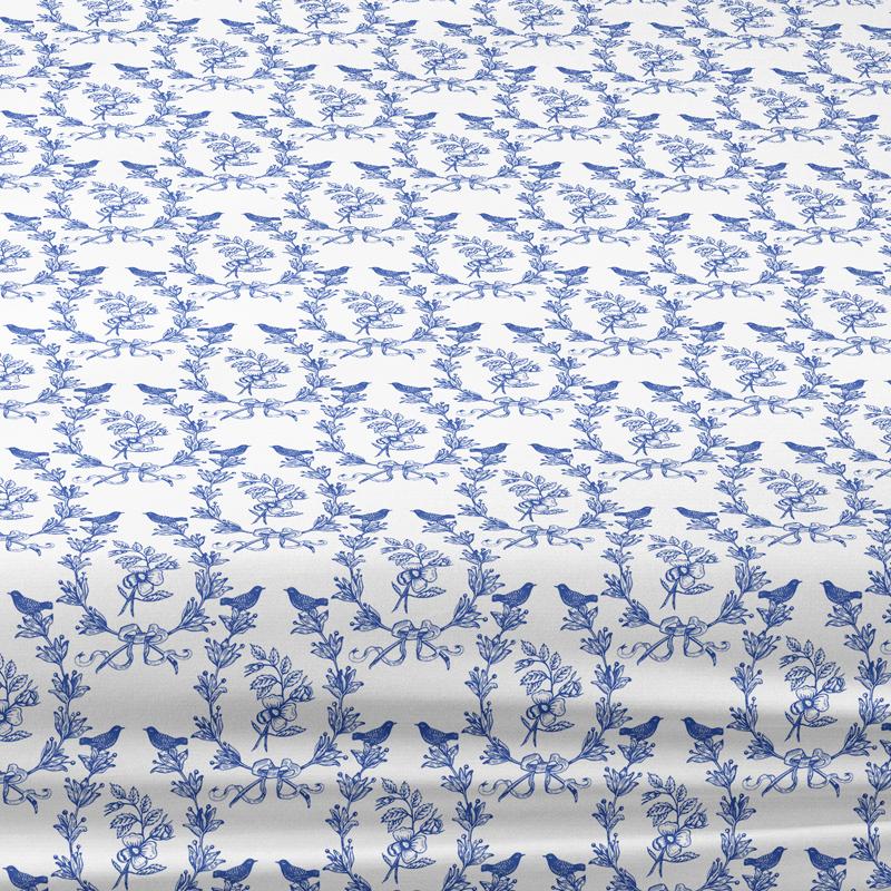 1Pc Blue And White Magpie Pattern Brushed Fitted Sheet, Printed Bed Cover For Bedroom, Bedding (Excluding Pillowcases)