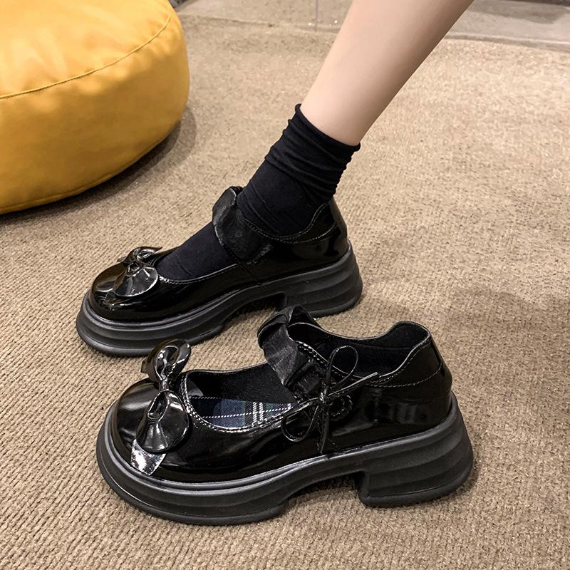Fashion Luxury Platform Women Single Lolita Shoes Autumn Patent Leather Ankle Bow Mary Jane Shoes Woman Loafers Topsiders Ballerinas