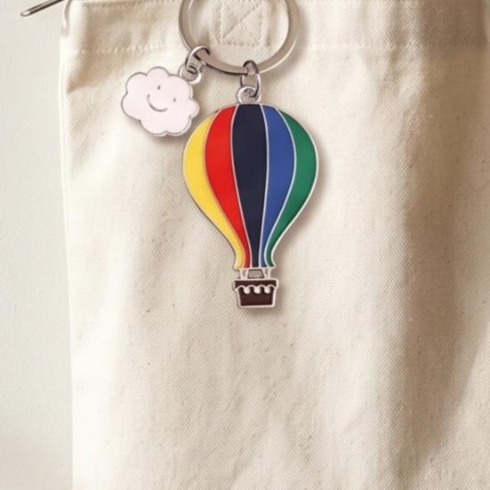 Keychain Pendant Enamel Rainbow Hot Air Balloon Charm Key Holder with Smiling Cloud Decorative Backpack Accessory