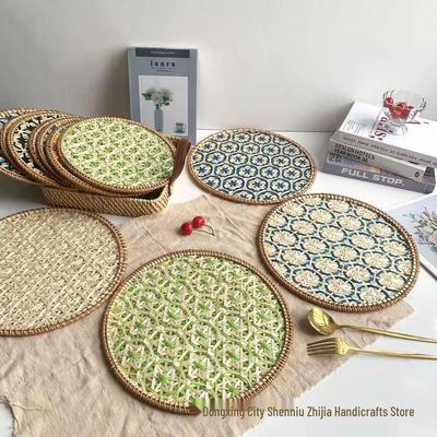 Set di Sottobicchieri Fatti a Mano in Intreccio di Bambù Etnico - Sottopiatti Rotondi Resistenti al Calore per Cucina e Ristorante