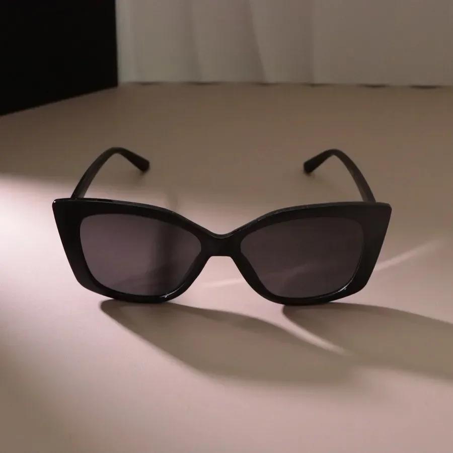 Klasyczne kwadratowe okulary przeciwsłoneczne Moda Damskie Męskie Retro Stylowe Okulary Casual Minimalistyczne Damskie Męskie