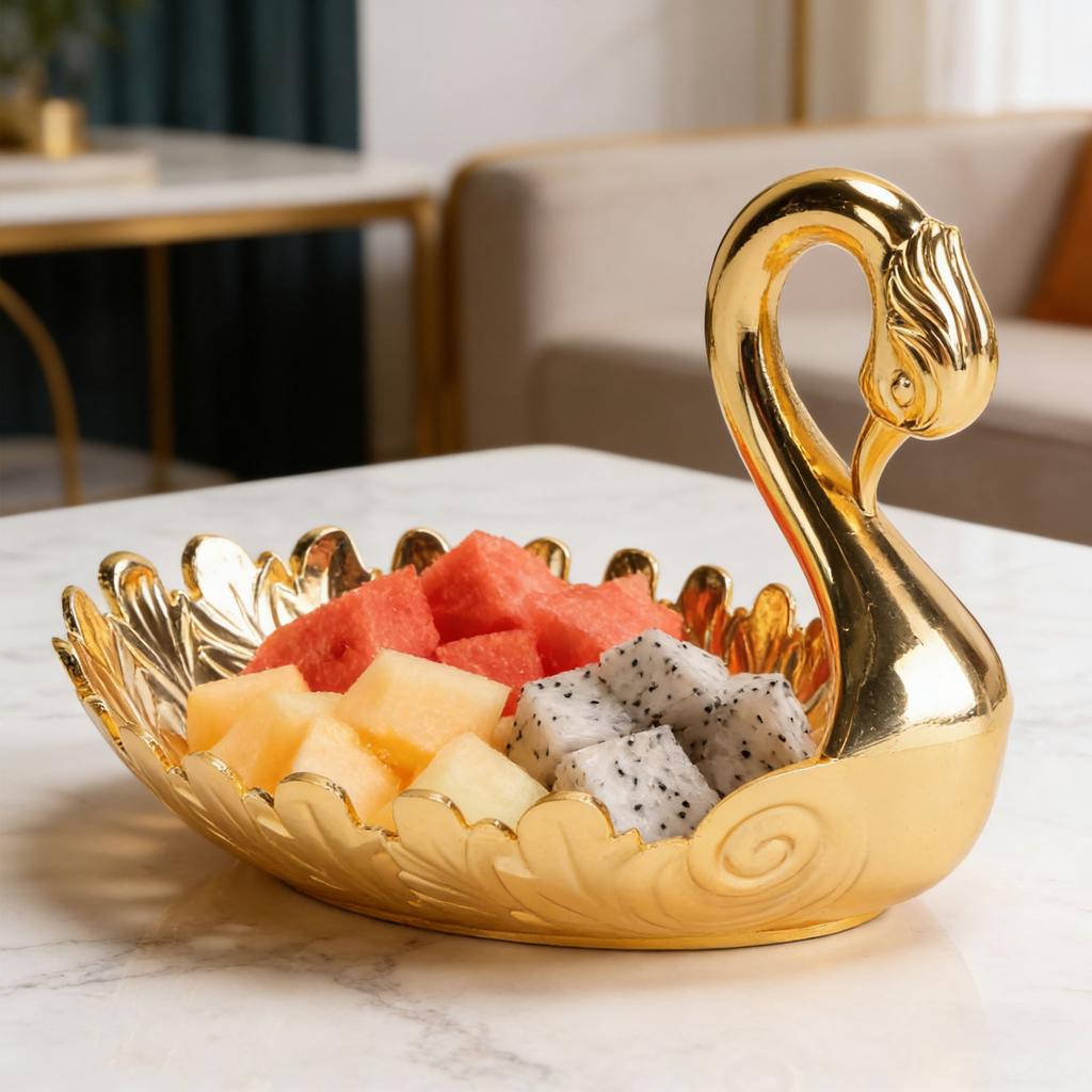 Metal Fruit Bowl Vintage Exquisite Peacock Shape Decorative Plate for Snacks Nuts Dried Fruits