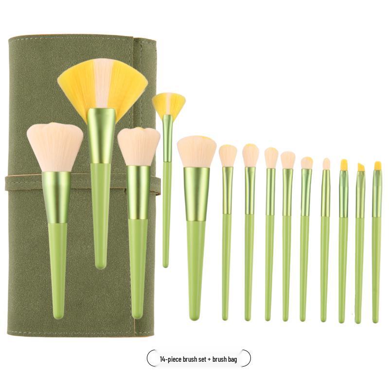 High-Grade Little Daisy 14-Piece Makeup Brush Set: Soft Bristle Powder and Fan-Shaped Highlighter Brushes for Beauty Application.