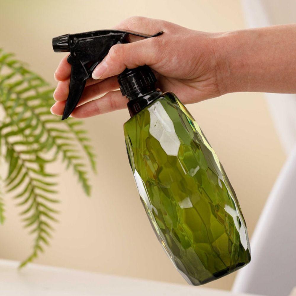 High-pressure Plastic Water Sprays Bottle Pressure Sprayer Bottle  Sprinkling Cleaning