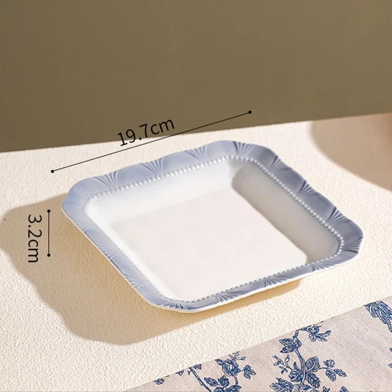 Relief-Speiseteller im französischen Stil Köstliche Gerichte Tiefer Suppenteller Exquisite Früchte Salat Keramikteller Blauer Rand Heim Geschirr